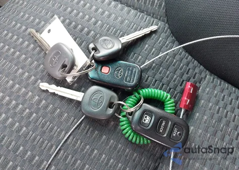 2006 Toyota 4Runner Sr5 Sport V6 z USA, uszkodzony, nr VIN JTEBU14R960105393